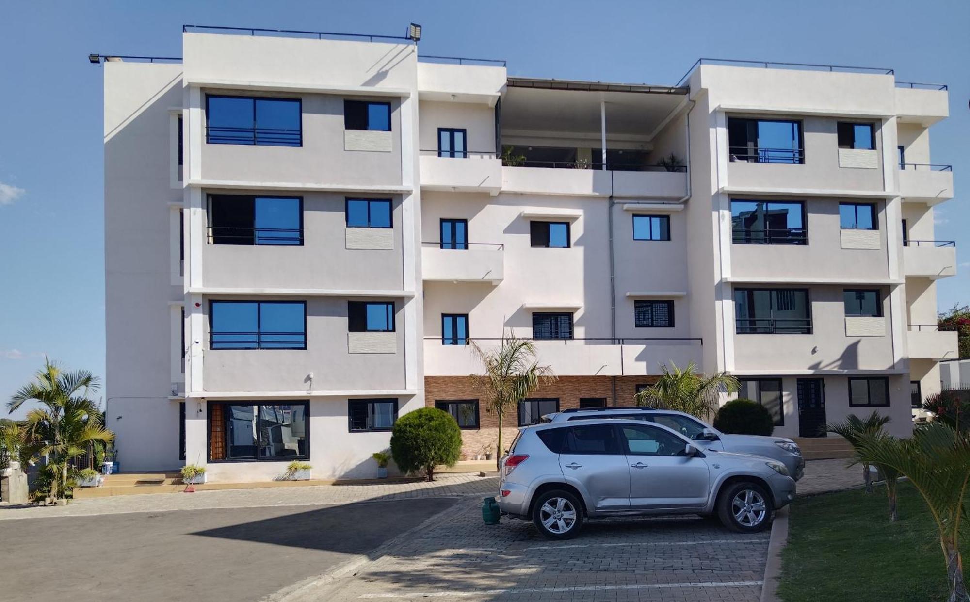 Milestone City Appartements - Avec Restaurant - Sans Coupure D'Electricite - Vues Imprenables Antananarivo Bagian luar foto
